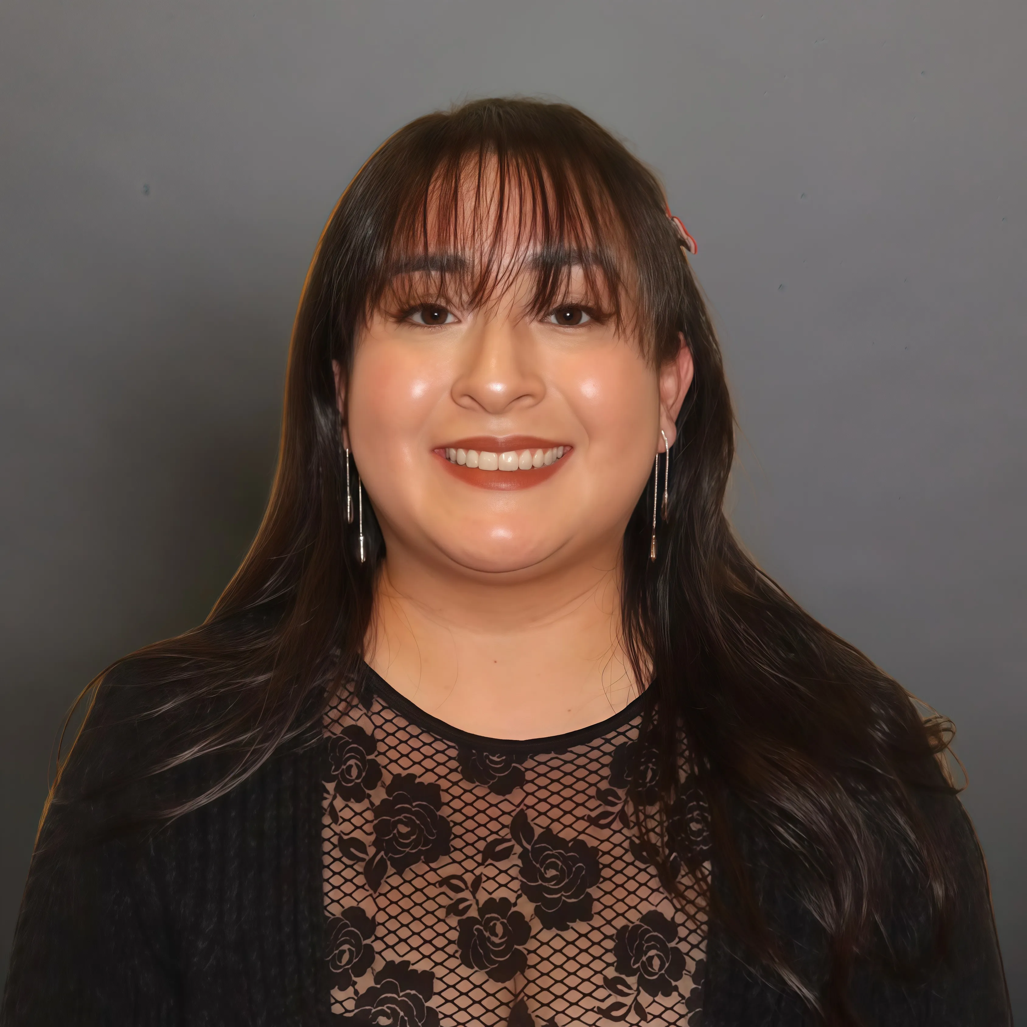 Zhaira, Agente de seguros en Truckers Only Insurance Services
